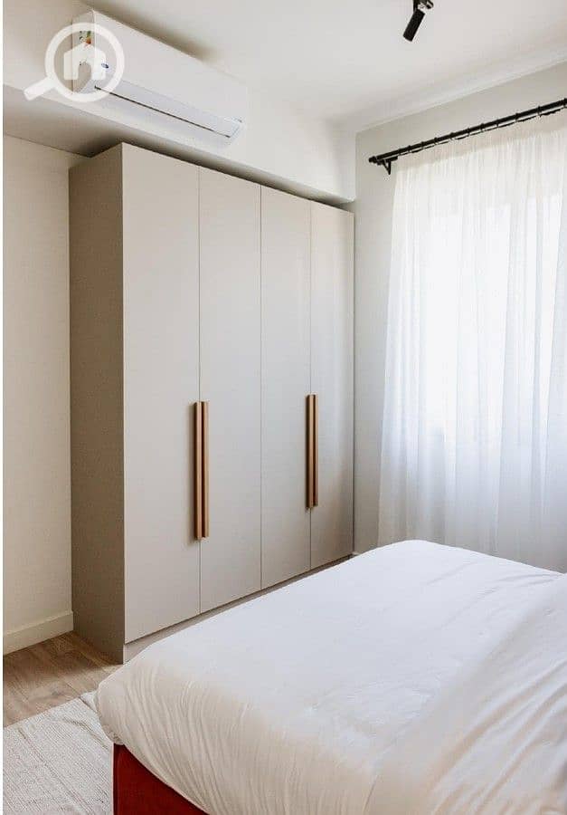 6 Villette - 1BD_page-0006. jpg