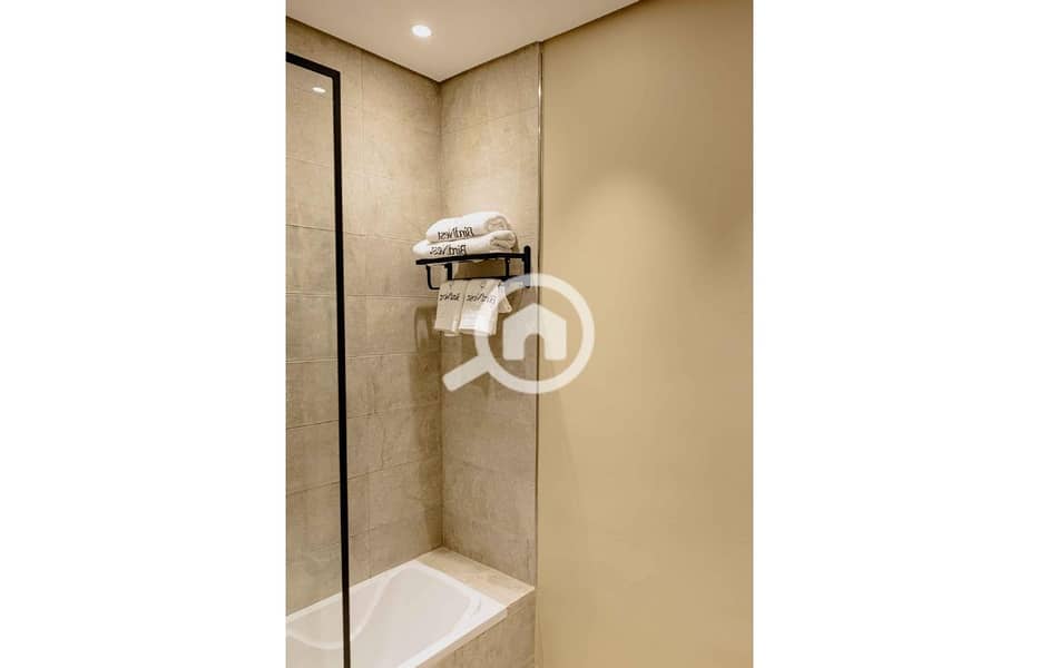 9 Villette - 1BD_page-0009. jpg