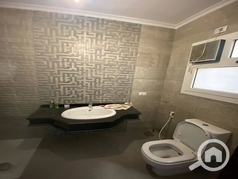 6 IMG-20251028-WA0035_800x600. jpg