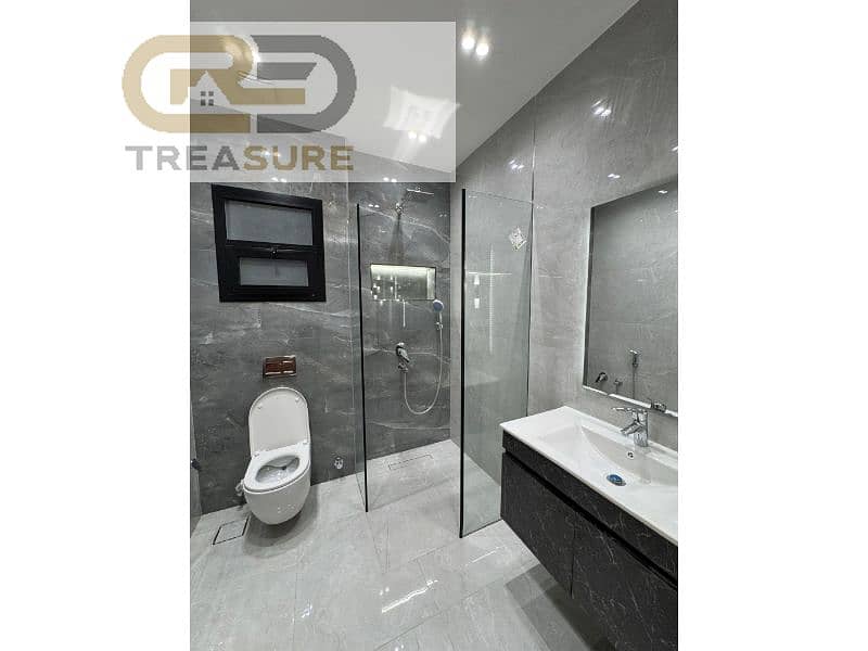 6 WhatsApp Image 2025-10-23 at 6.54. 57 PM (1). jpg