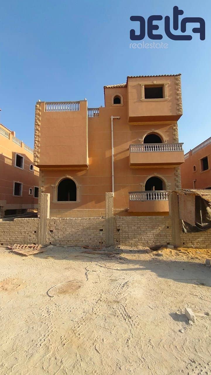 3 f559836a-fc38-4b5c-95a4-68e2ea0cd1fa. jpg