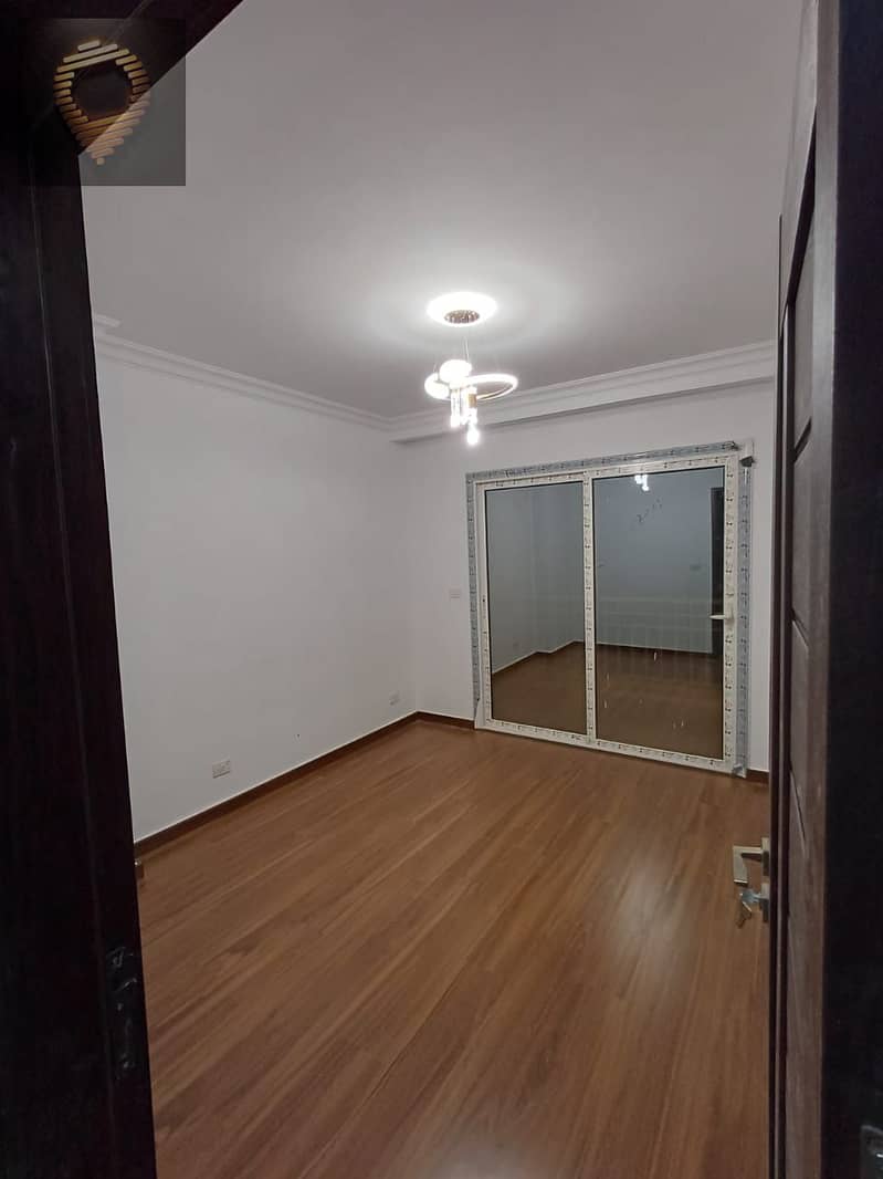 5 WhatsApp Image 2025-10-27 at 09.53. 51_8e7a1150. jpg