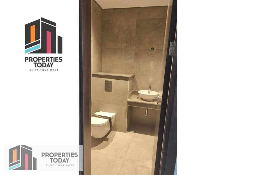 5 85fe829b-a62e-44f0-b66c-a95fd4c0646b. png