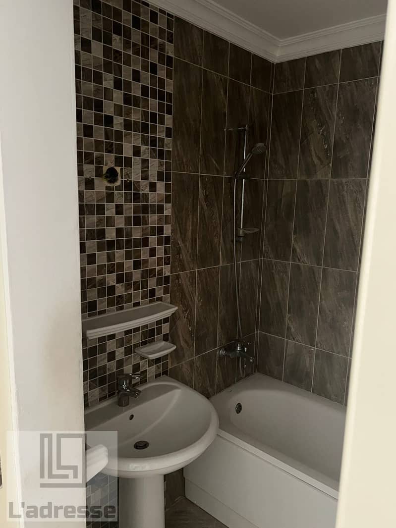 13 IMG-20251017-WA0044. jpg