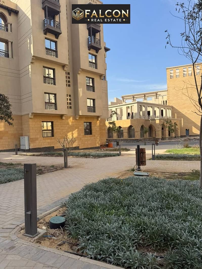 7 964b201b-40de-4611-8c19-c27763865009. jpg