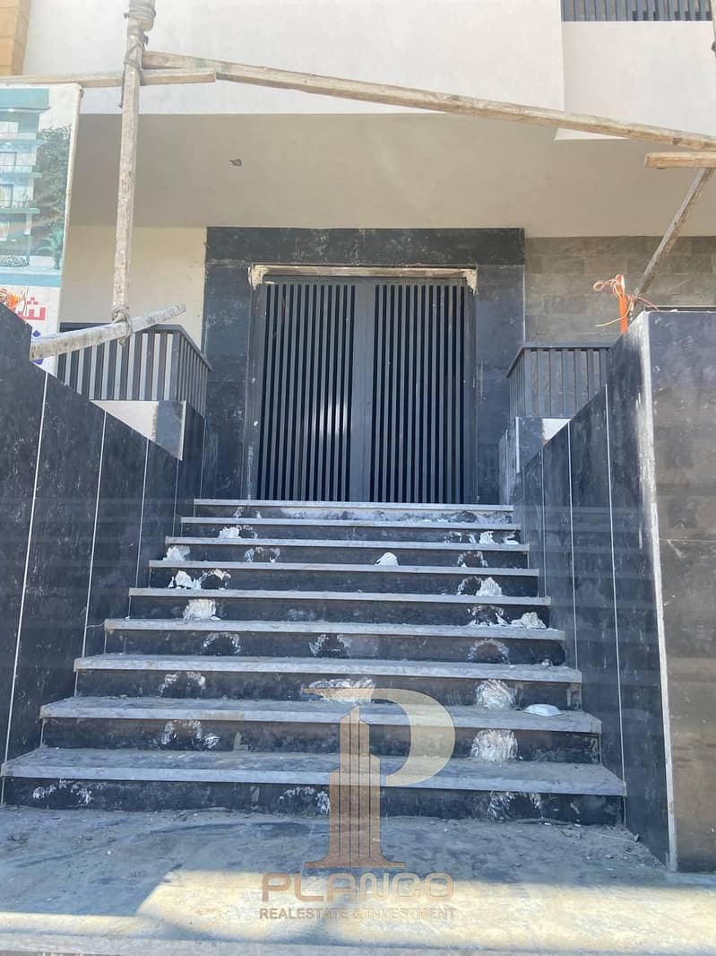 10 947d9648-658b-43bc-a519-8f41b6a737da. jpeg