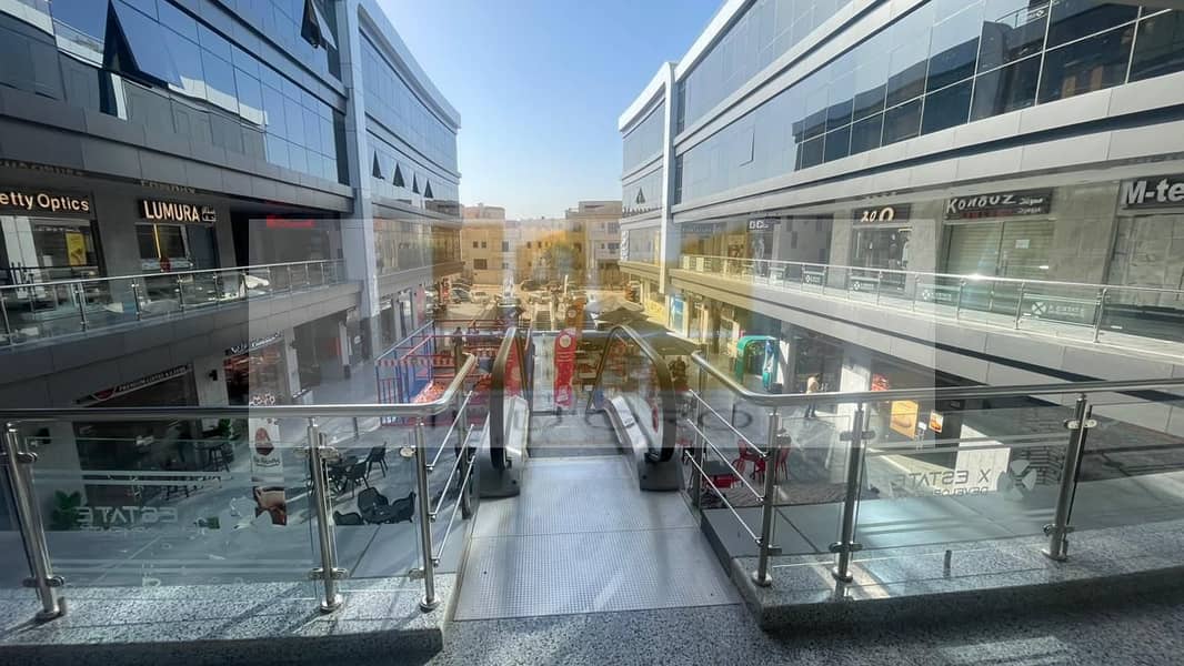 5 WhatsApp Image 2025-10-28 at 13.53. 45_b4d142a2. jpg