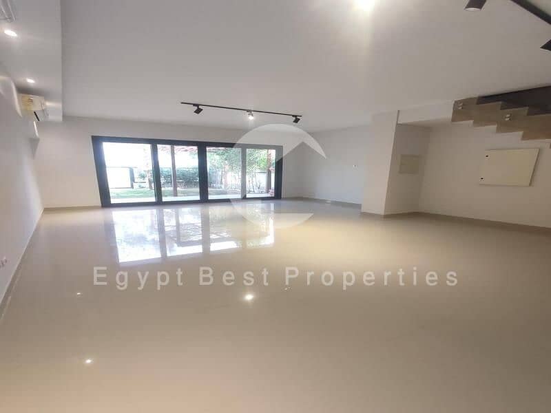 8 9149342c-29b0-49fa-99ec-357b118c84e6. jpg