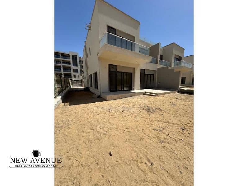 2 WhatsApp Image 2025-10-27 at 4.52. 49 PM. jpg