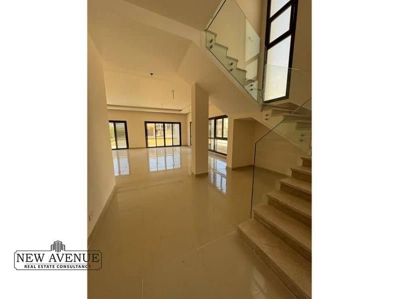 10 WhatsApp Image 2025-10-27 at 4.52. 51 PM. jpg