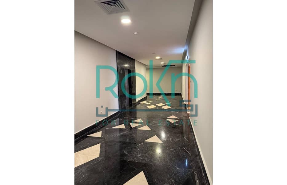 7 0155ba4d-5f8b-4a37-b401-2d884a3c2ec0. jpg