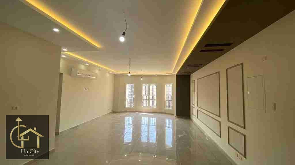 1000068777. jpg 1000068777. jpg