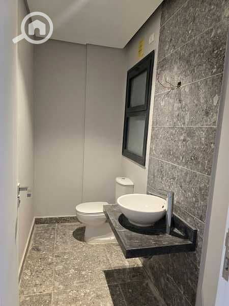 5 yIbmIwBszAOypVGBPzg3cP363L13CiF9Zr4totVw. jpeg