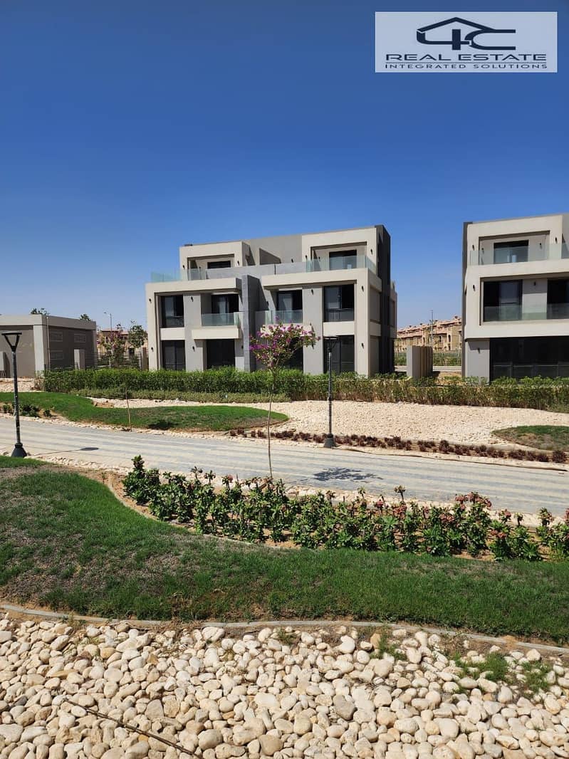 6 WhatsApp Image 2025-10-28 at 14.49. 01. jpeg