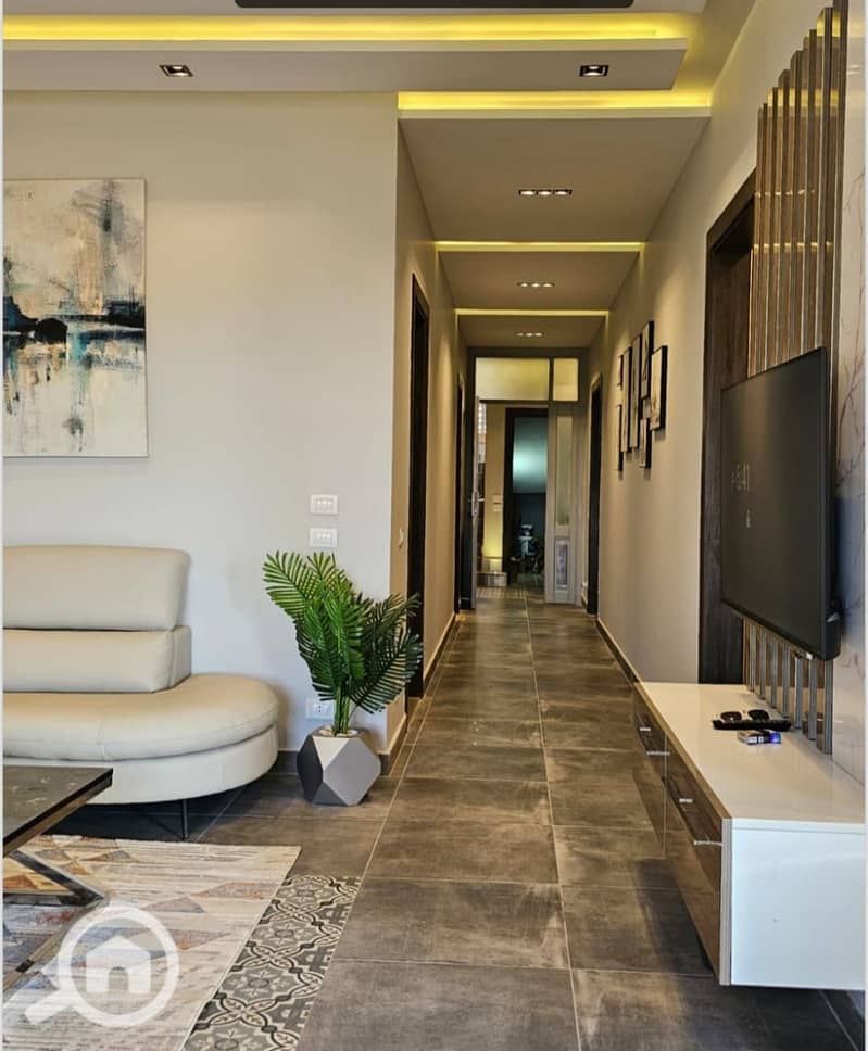 35 fa31101d-fb5f-4bdd-ab81-b0695bb8b2dc. jpeg