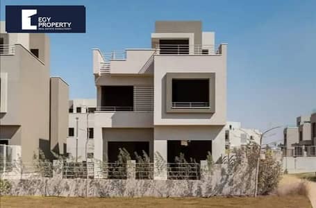 4 Bedroom Villa for Sale in Sheikh Zayed, Giza - 1. jpg