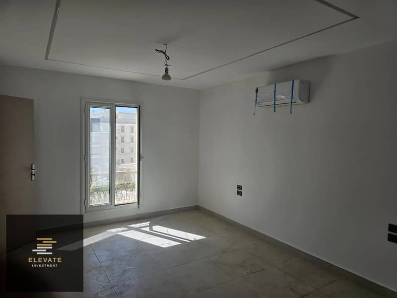 10 WhatsApp Image 2025-10-28 at 3.50. 41 PM. jpeg