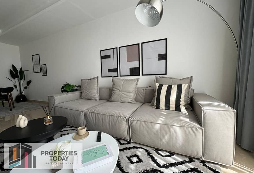 9 d20355fa-bb16-4f83-a7e8-205cb9838005. jpg