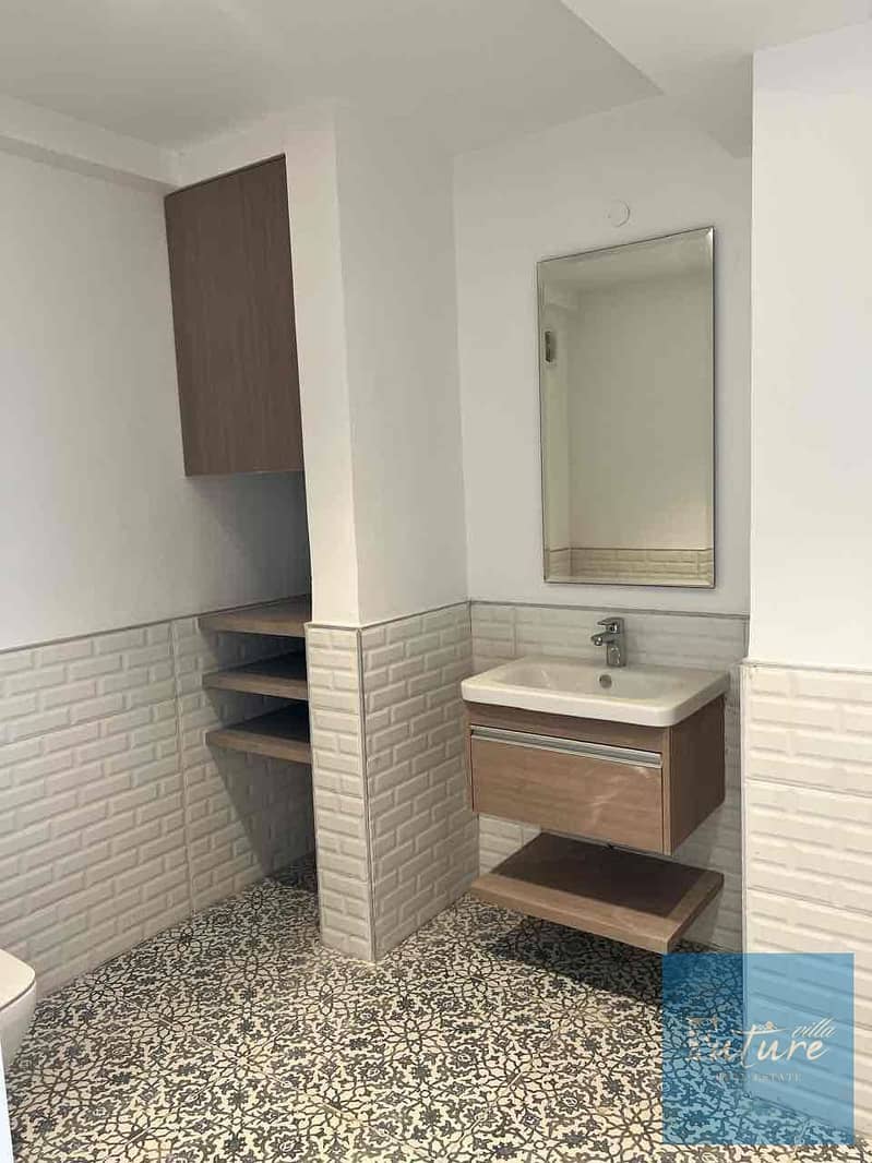 5 e01839d6-5df1-4c3c-8303-05cfebbecf91. jpg