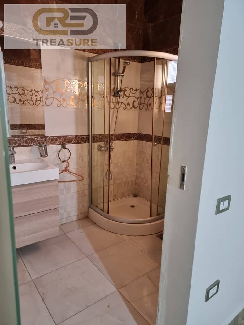 10 WhatsApp Image 2025-10-28 at 5.11. 36 PM. jpeg