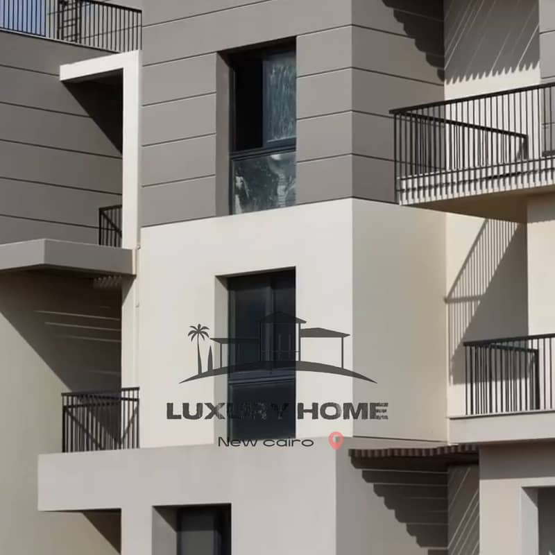 7 instories_C841ED79-98B4-42AF-8416-ACBF0A74A496. png