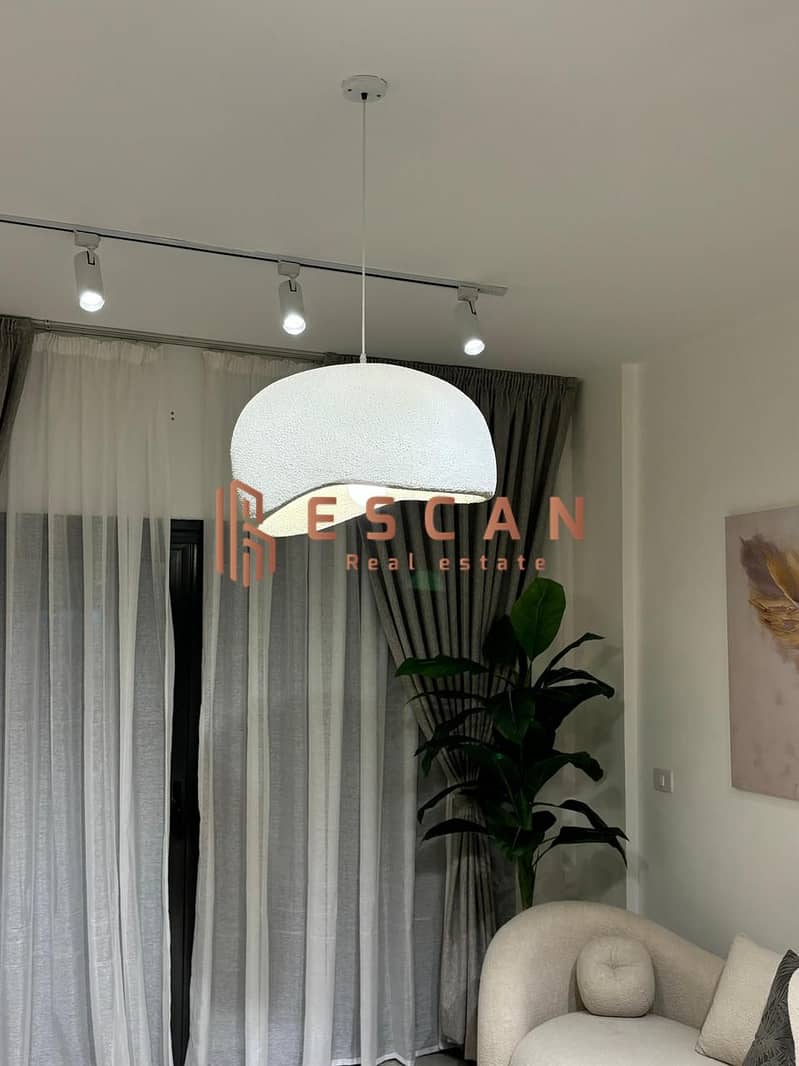 15 U587053 (25). jpeg