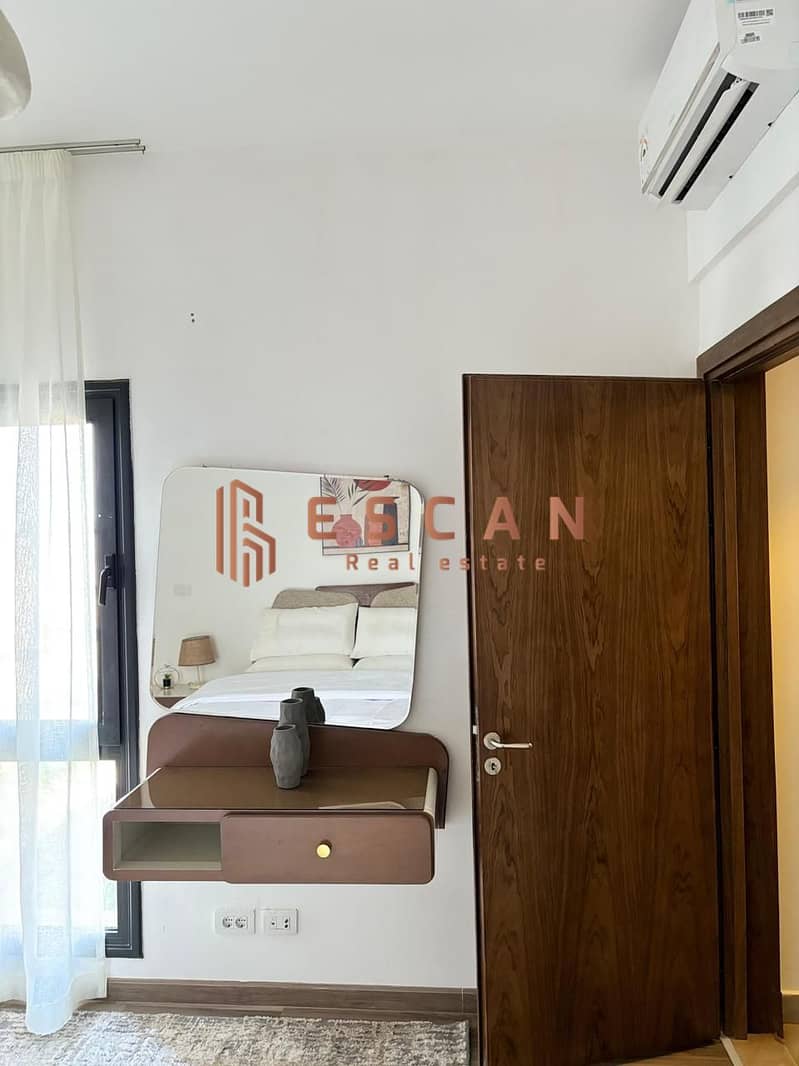 18 U587053 (19). jpeg