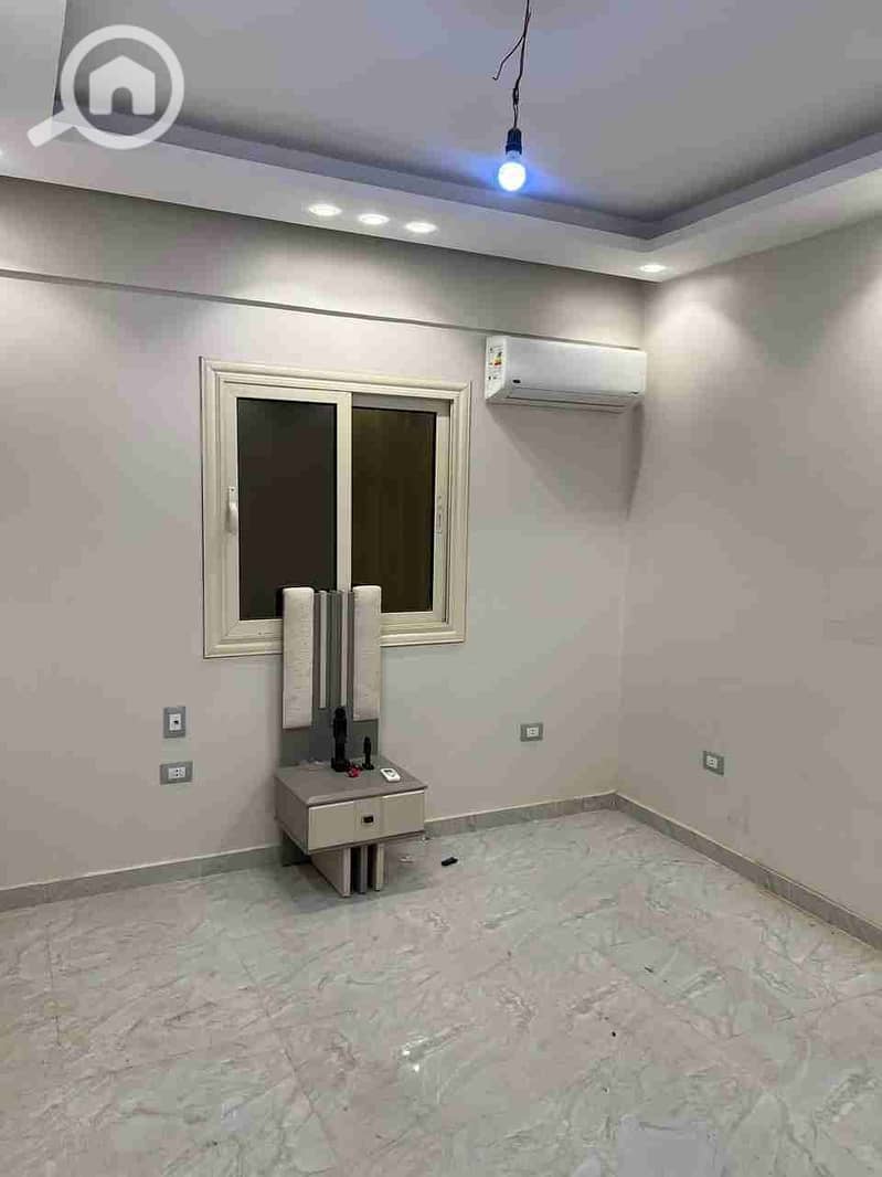 1000338287. jpg 1000338287. jpg