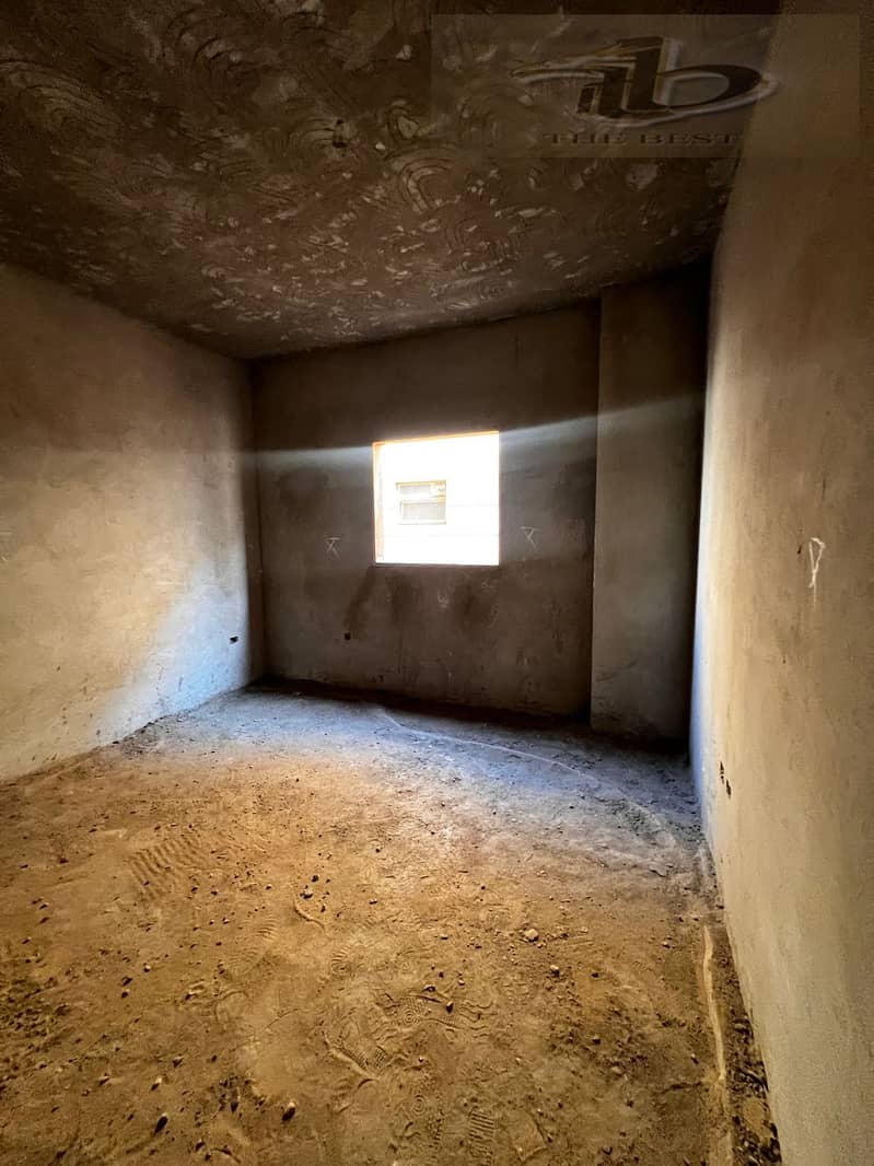 5 WhatsApp Image 2025-10-28 at 5.21. 37 PM. jpeg