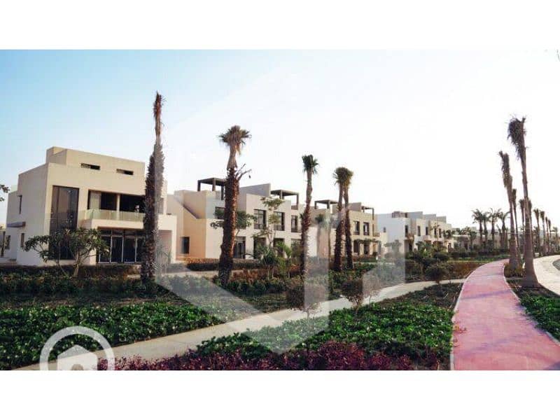 8 O West Orascom 9. jpg