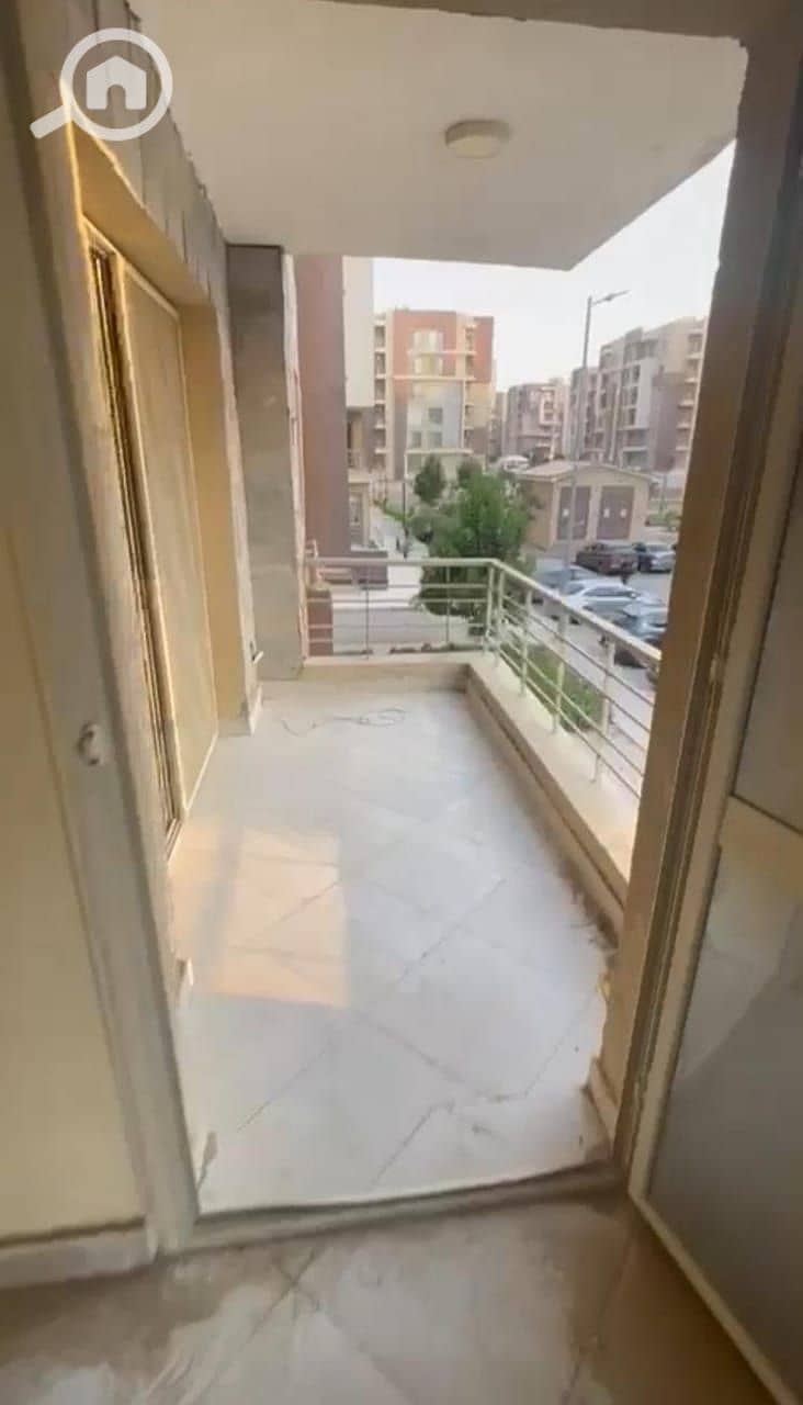 4 WhatsApp Image 2025-10-28 at 2.50. 40 PM (2). jpeg