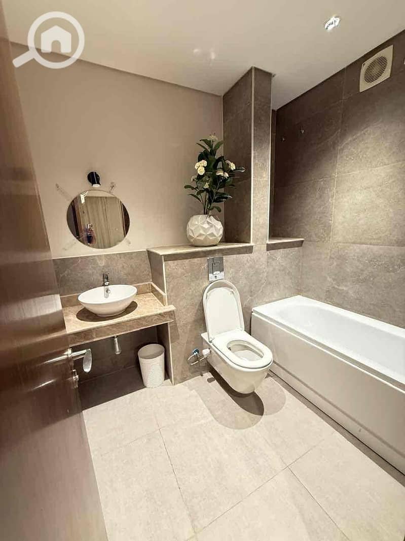 7 020fd5d9-5264-448d-96ac-a3c8a0290261. jpg