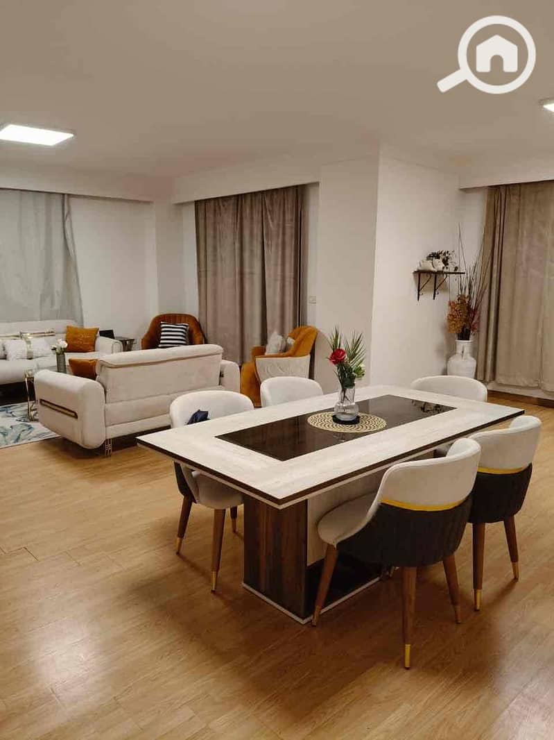 2 35864fae-ed82-4db3-82a5-1936b784a9ac. jpg