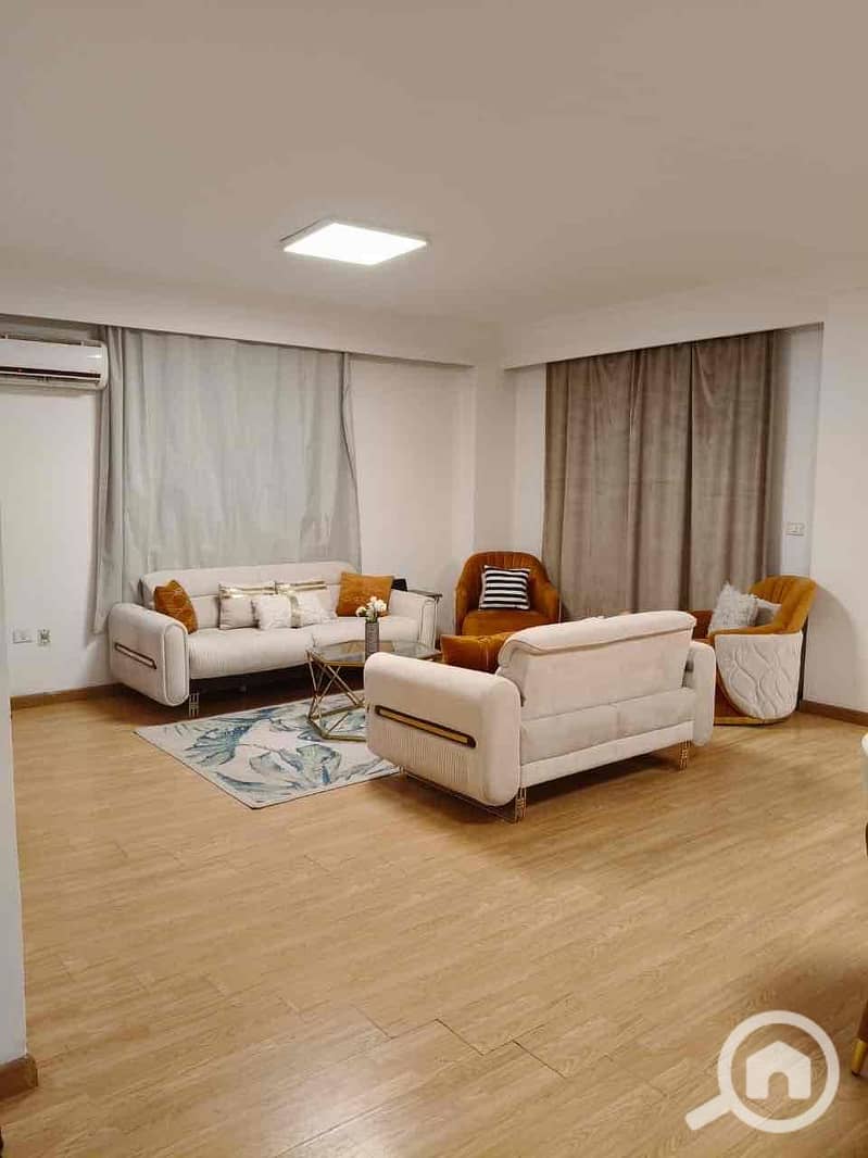 3 1041af27-0401-4476-a51a-aecb33d57492. jpg