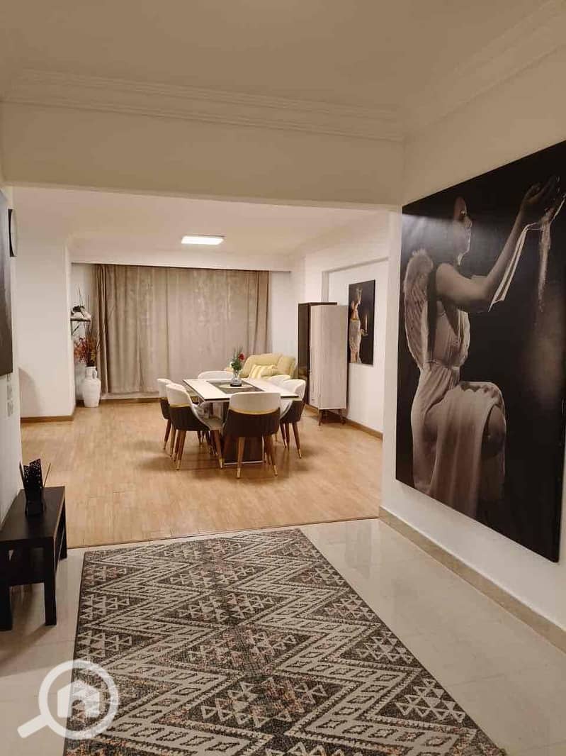 8 8c33fc21-fcdd-43e8-98b7-88e6e1cbfbc2. jpg