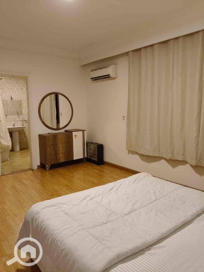 13 ea9cba74-39bc-4ce8-b4b7-abf87b13c9f6. jpg