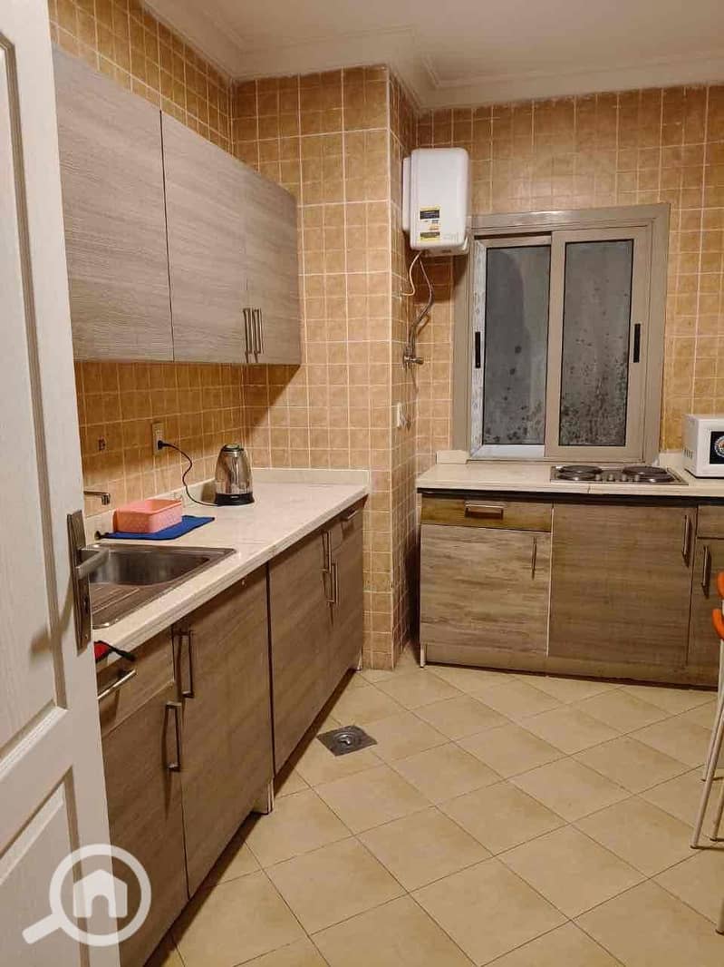 18 0a06d261-e1d7-487c-8be9-cd6571463868. jpg