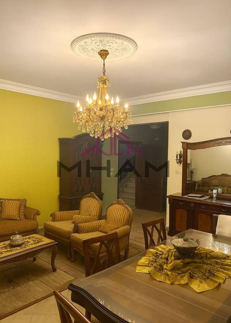 2 photo_6048596031030627676_y. jpg