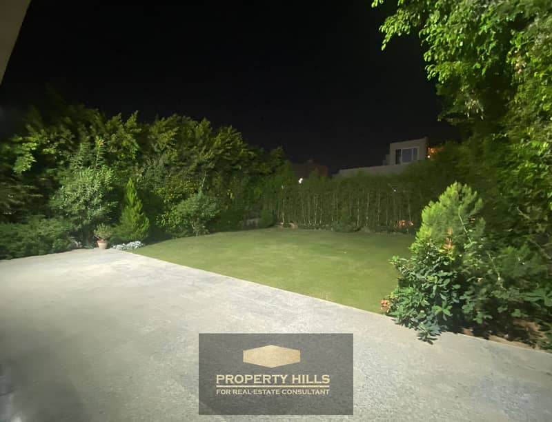 11 bcc2049c-4985-441b-8722-eb19cd773d7e. jpg