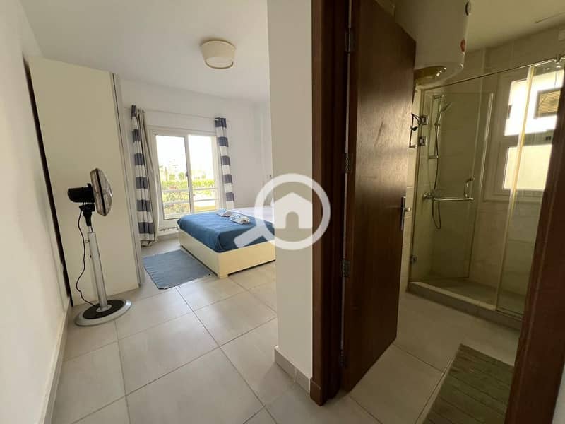 17 ac06954e-1a29-45c1-8164-bf7357c19025. jpeg