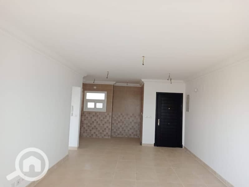 3 db0878a9-83e2-4165-99c2-4d52b983532f. jpeg