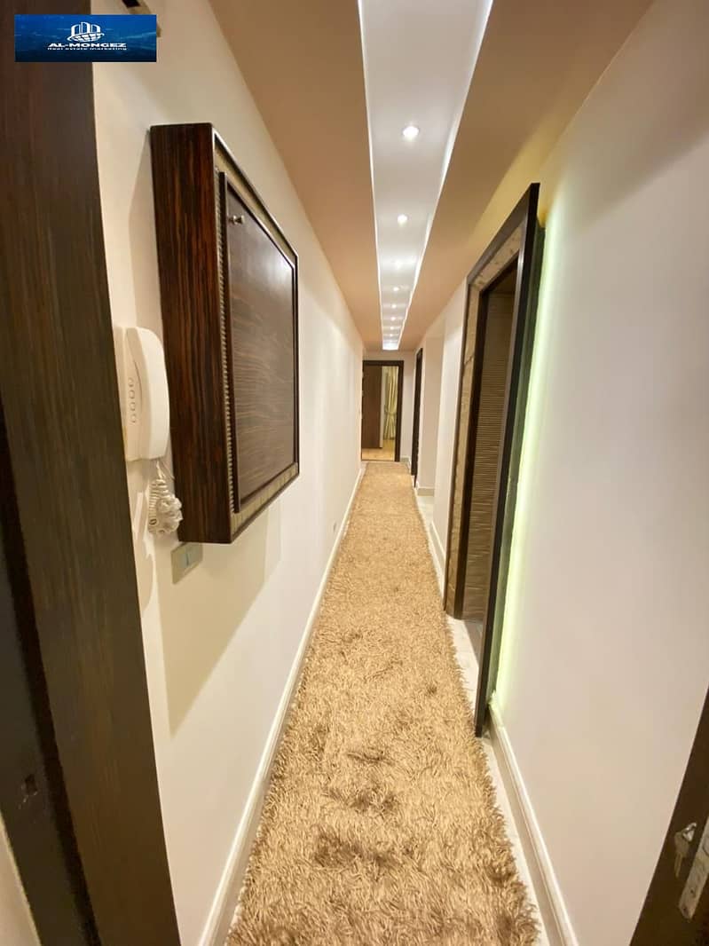 20 58626244-3450-4cd0-8f26-645b51570e8f. jpg