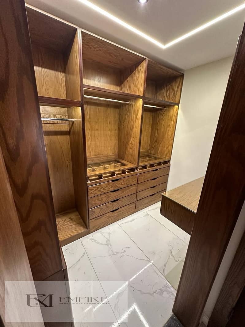 20 WhatsApp Image 2025-10-27 at 12.30. 05_0b924186. jpg