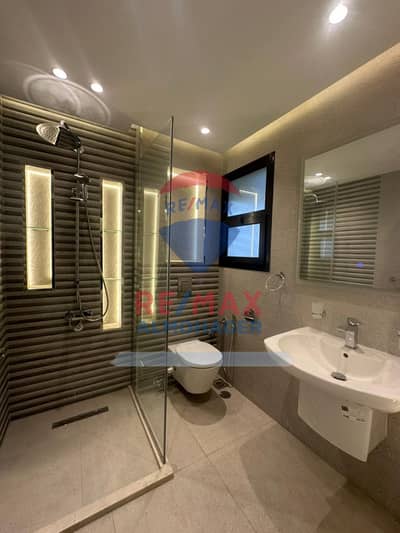 3 Bedroom Flat for Rent in New Cairo, Cairo - WhatsApp Image 2025-10-. jpeg