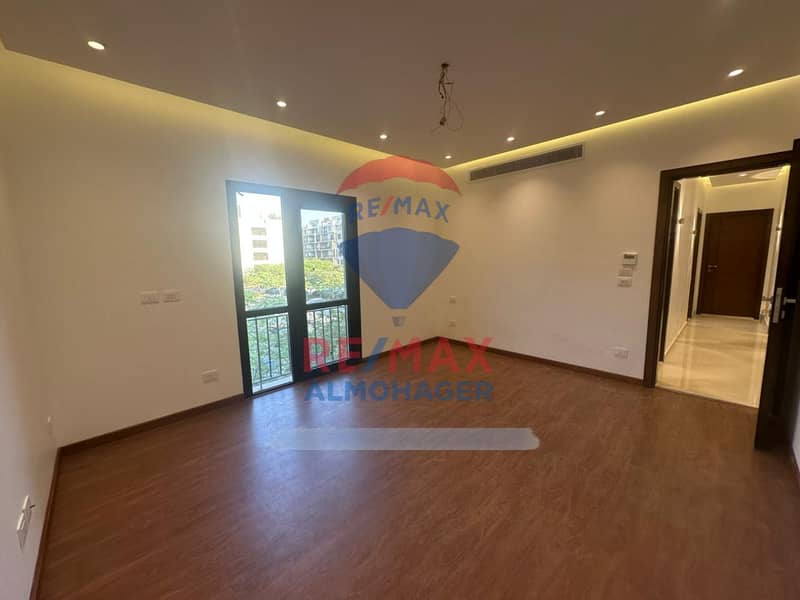 7 WhatsApp Image 2025-10-28 at 2.00. 04 PMbbgt. jpeg