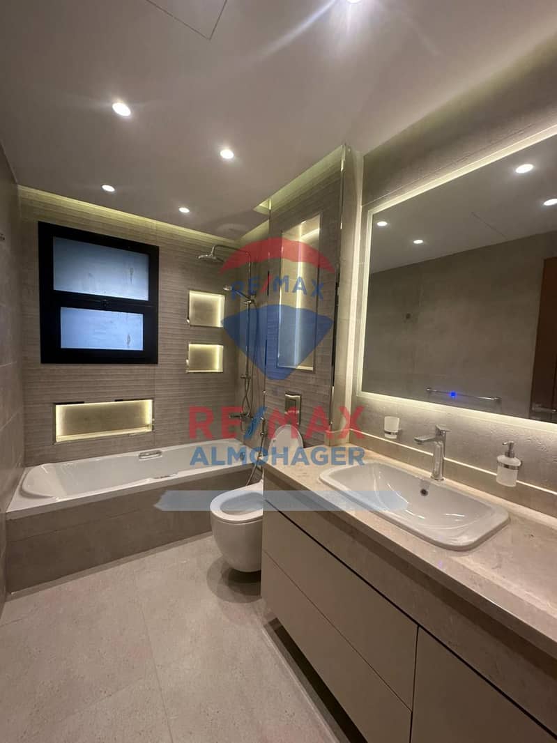 9 WhatsApp Image 2025-10-28 at 2.00pp. jpeg