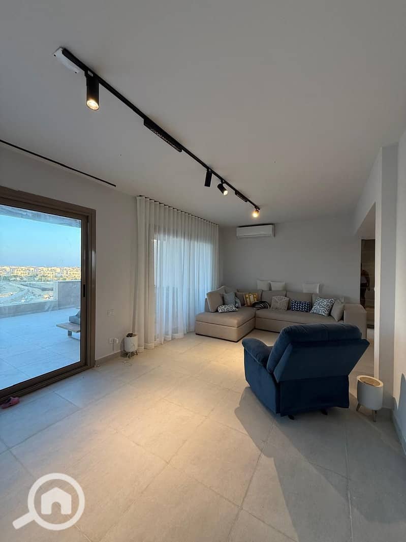 3 photo_5967745088450840934_y (3). jpg