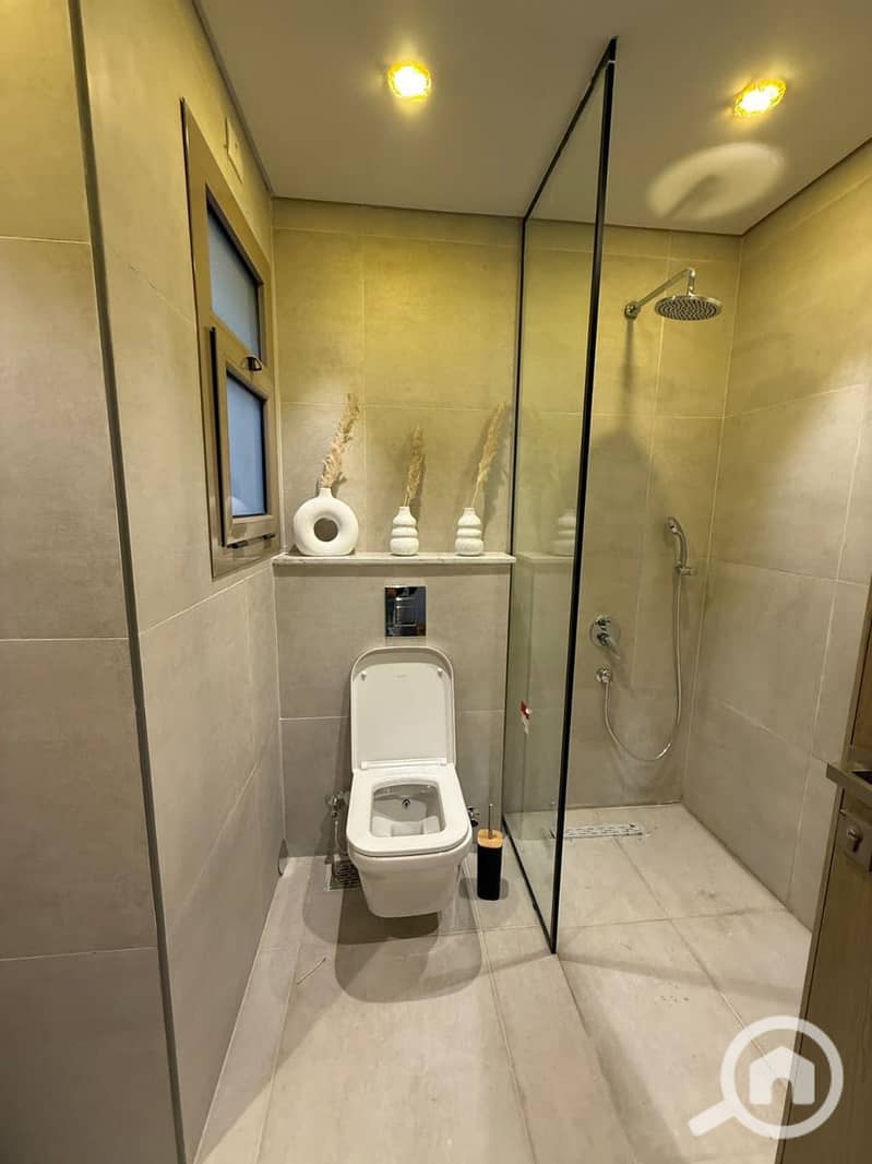 6 photo_5967745088450840937_y (2). jpg