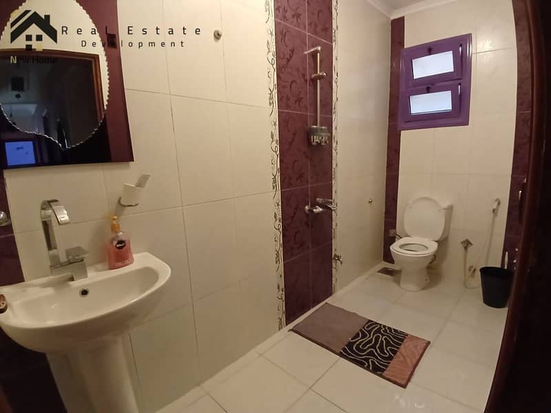 5 WhatsApp Image 2025-09-20 at 16.44. 59_04d4d6e0. jpg