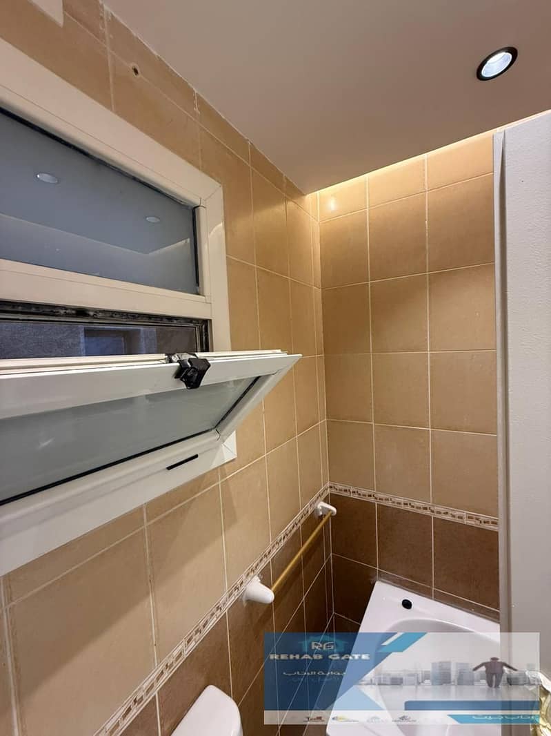 11 832fe383-c915-4574-932e-5eb8884afb7c. jpg